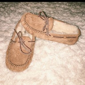 Women's UGG Dakota Moccasins